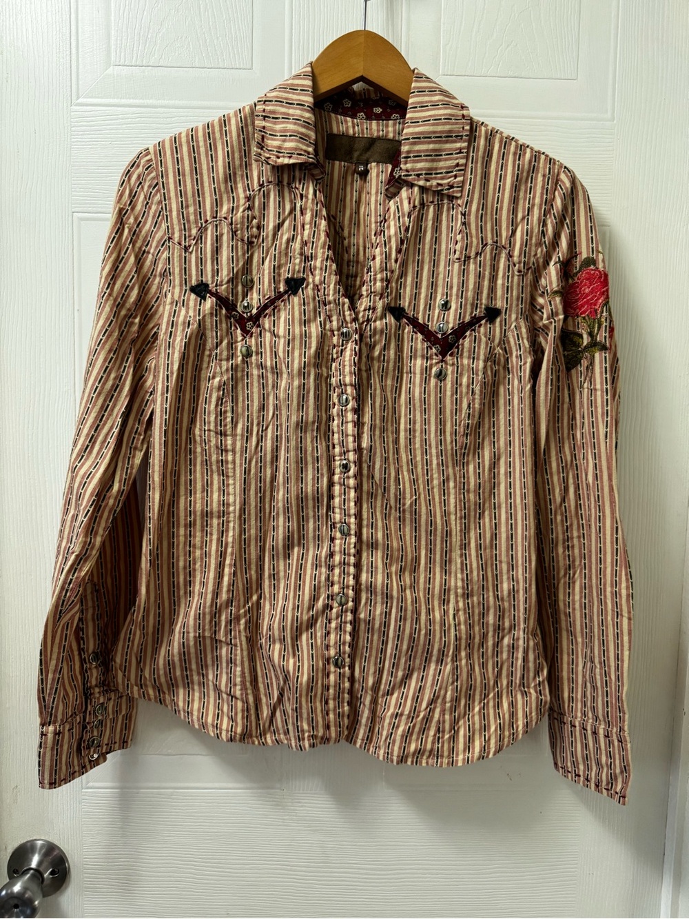 Striped Pink Western-Style Button-Up Top with Rose Embroidery